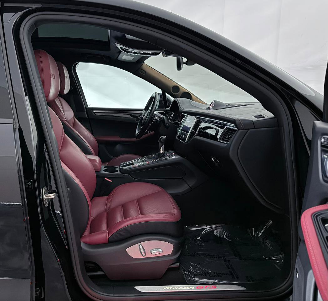 Used 2018 Porsche Macan GTS image 29