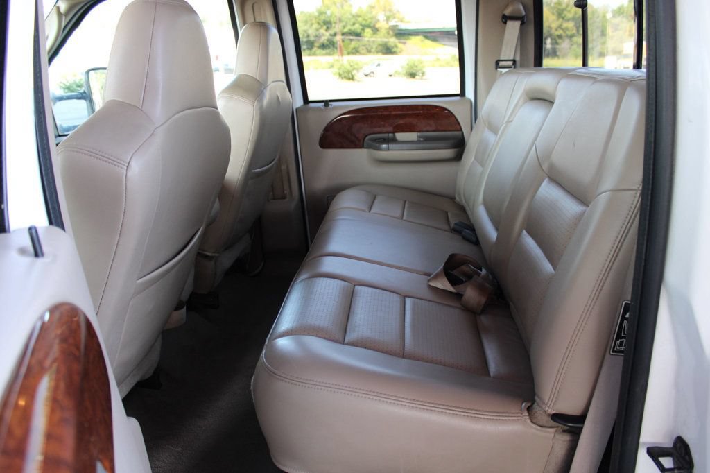 Used 2003 Ford F350 Lariat RWD image 12