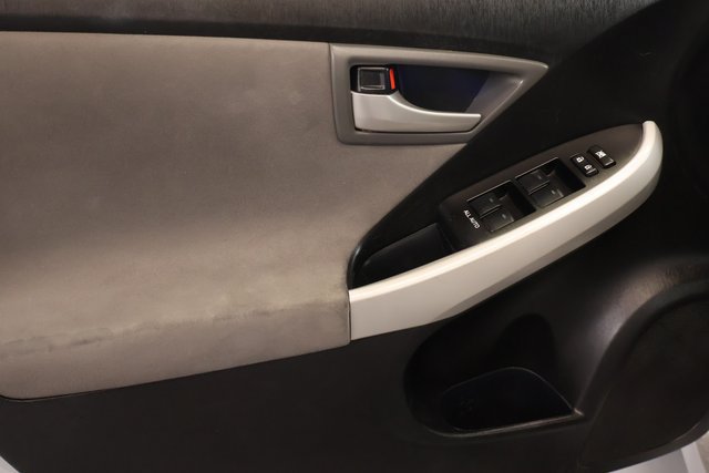 Used 2013 Toyota Prius Two FWD image 9