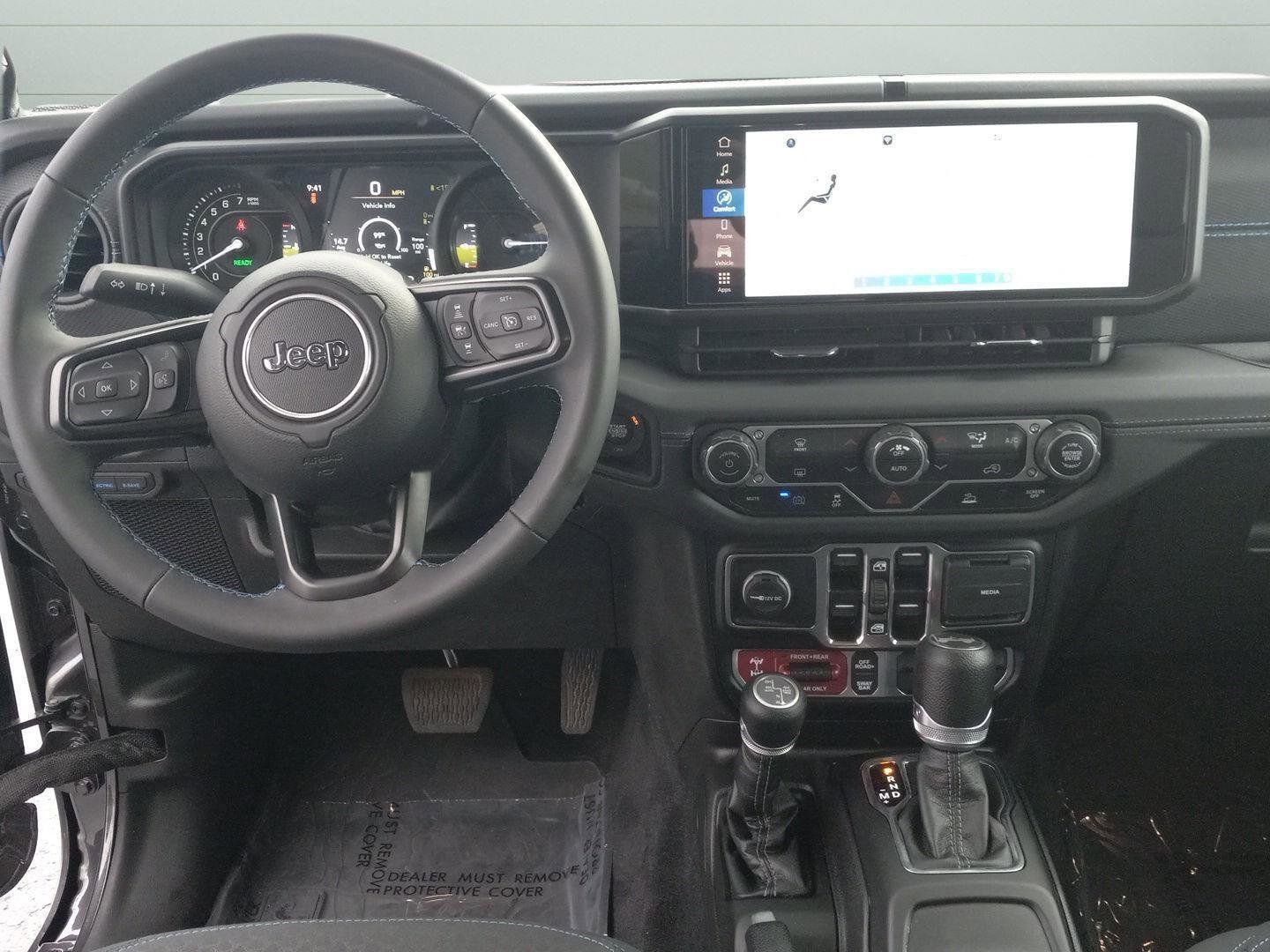 Used 2024 Jeep Wrangler Unlimited Rubicon 4xe image 9