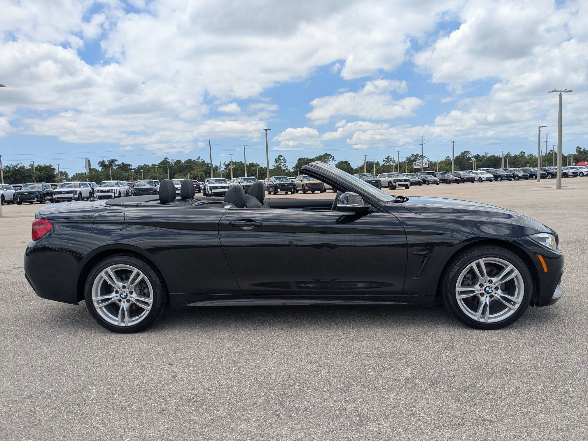 Used 2018 BMW 430i xDrive Convertible AWD/4WD image 4