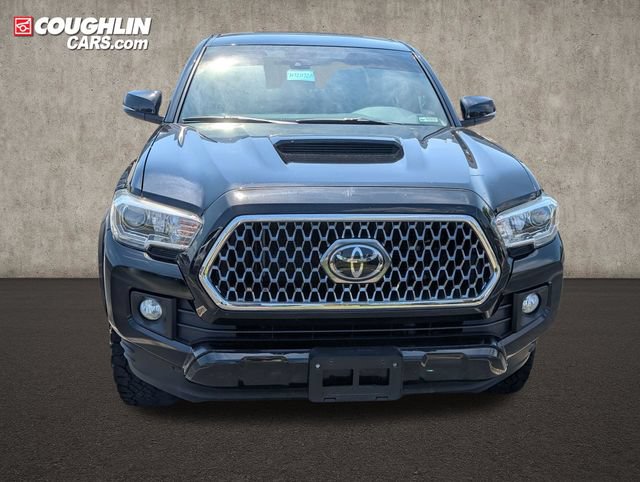 Used 2019 Toyota Tacoma TRD Sport w/ Technology Package AWD/4WD image 2