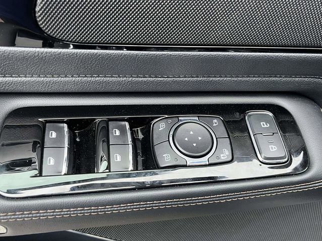 Used 2025 Lincoln Aviator AWD image 15
