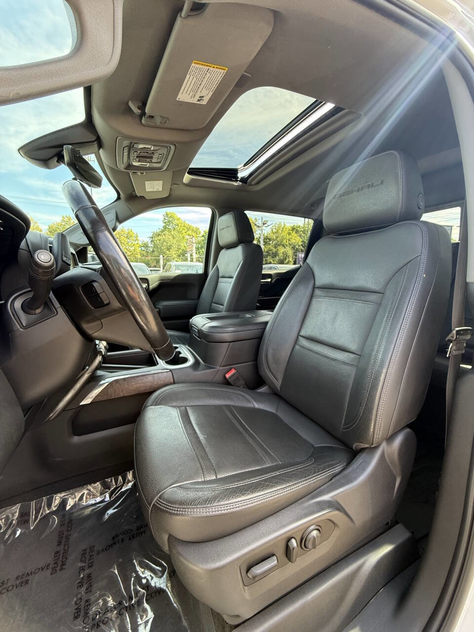 Used 2020 GMC Sierra 1500 Denali w/ Denali Ultimate Package image 10