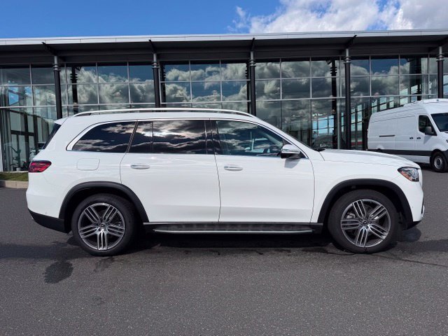 Used 2026 Mercedes-Benz GLS 450 4MATIC image 8