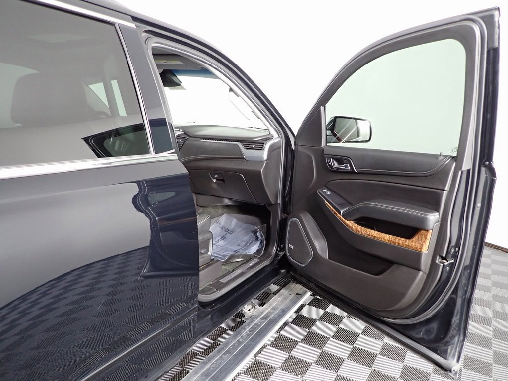Used 2017 Chevrolet Tahoe Premier image 37