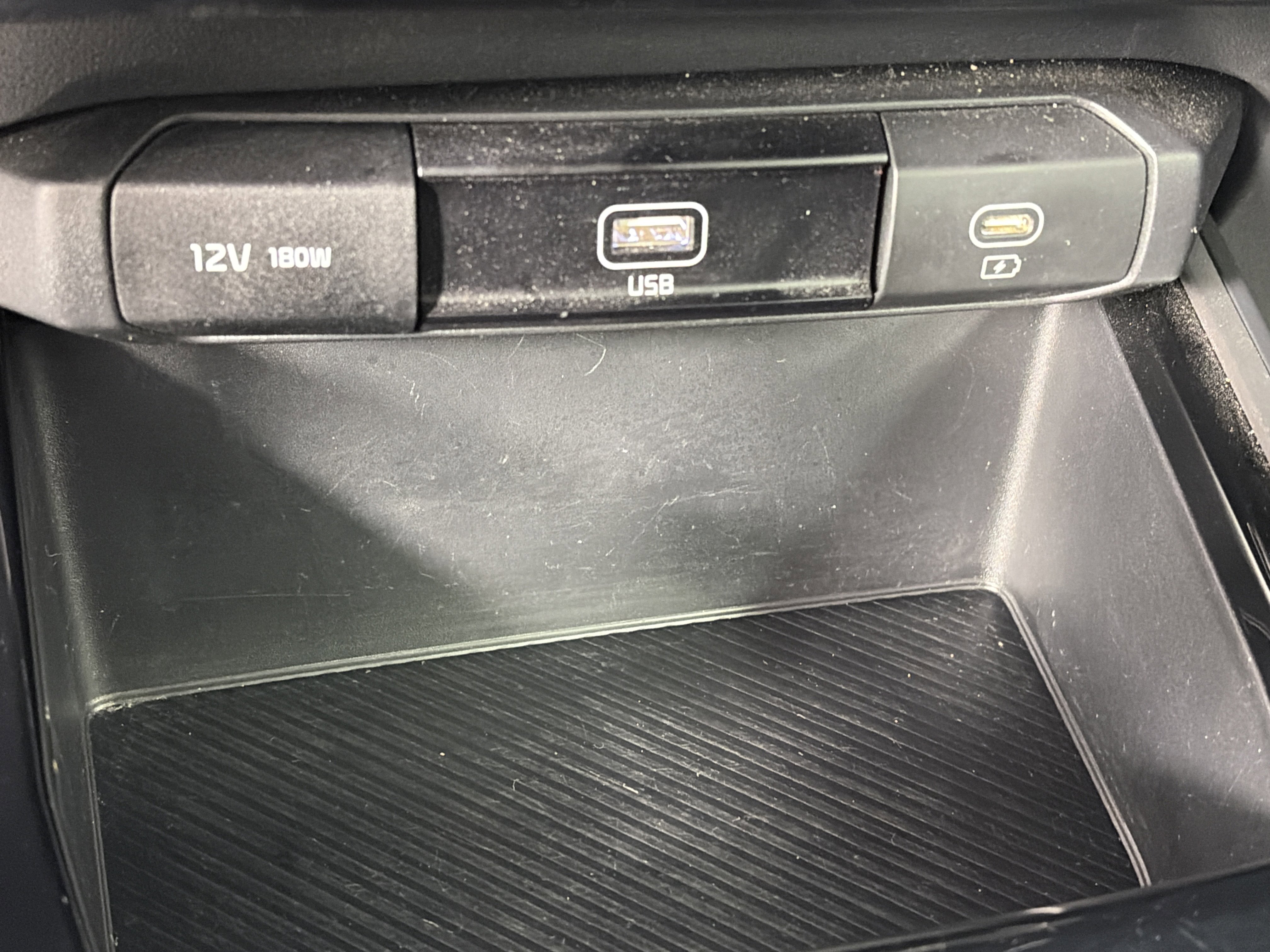 Used 2024 Kia Niro LX FWD image 21