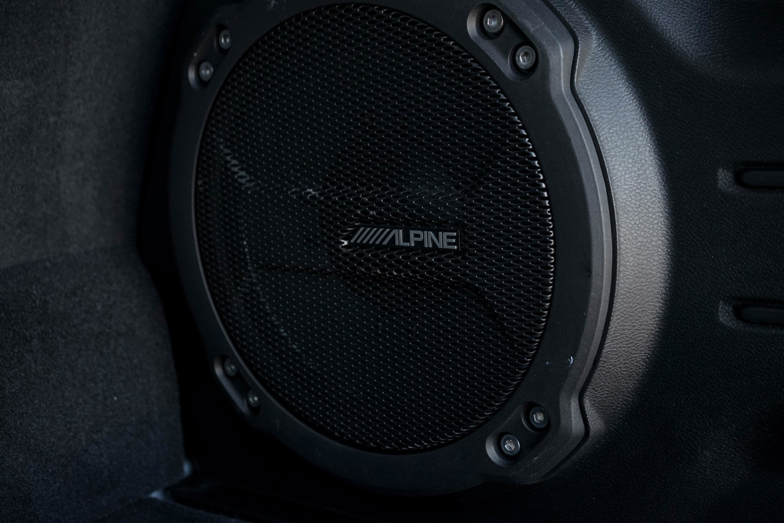 Used 2022 Jeep Wrangler Unlimited Sahara w/ Cold Weather Group image 14