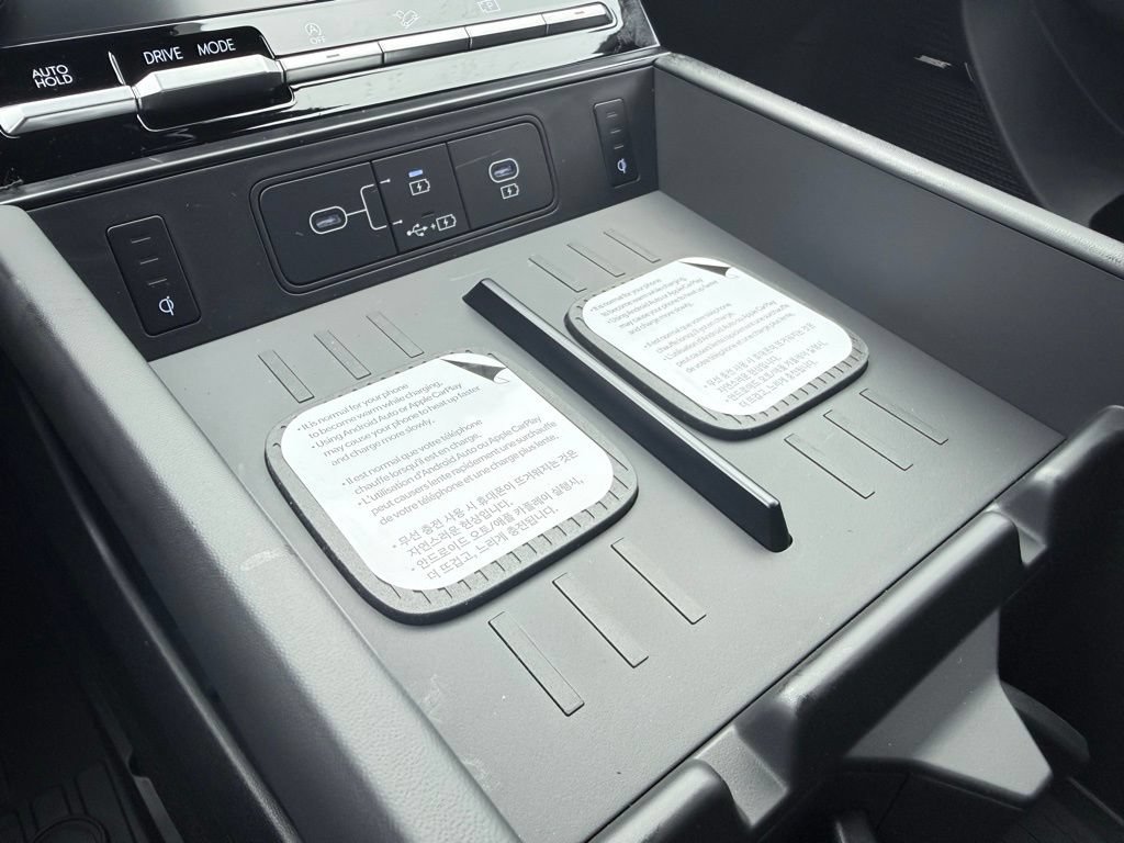 New 2026 Hyundai Santa Fe Calligraphy FWD image 18