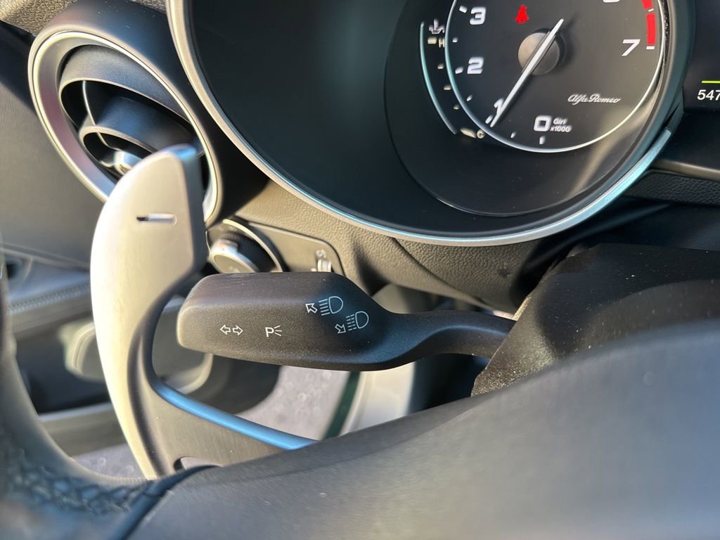 Used 2019 Alfa Romeo Stelvio Sport w/ Quick Order Package 22J Sport image 31