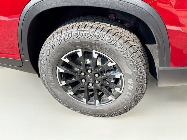 New 2026 Chevrolet Traverse Z71 w/ Driver Confidence Package image 34