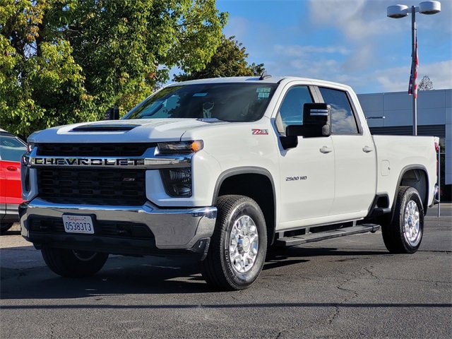 Used 2020 Chevrolet Silverado 2500 LT w/ Z71 Off-Road Package image 10