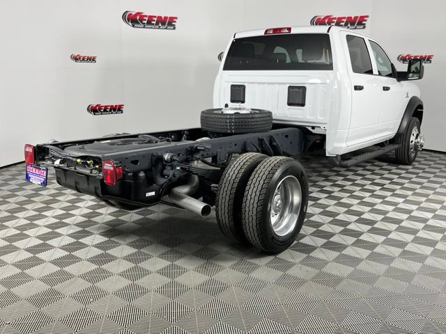 New 2026 RAM 5500 Tradesman AWD/4WD image 3