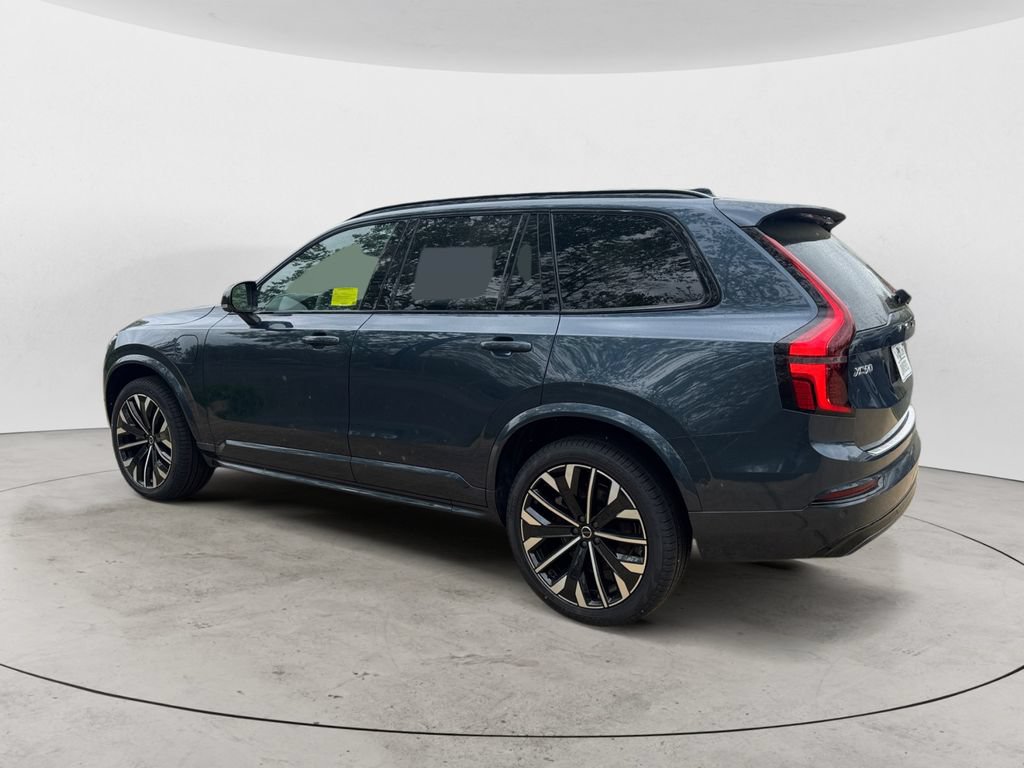 New 2026 Volvo XC90 T8 Ultra w/ Protection Package Premier AWD/4WD image 3