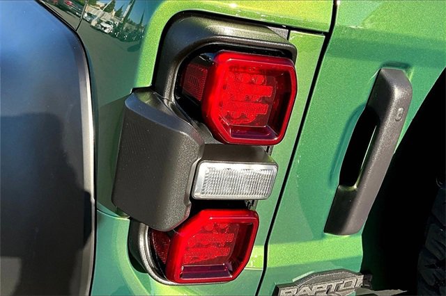 Used 2022 Ford Bronco Raptor image 22