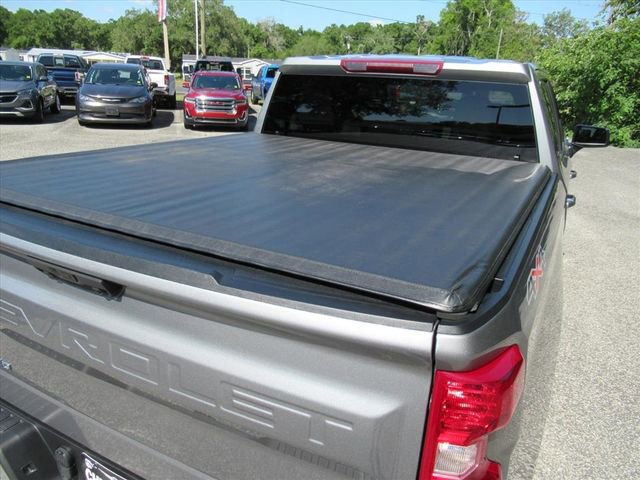 Used 2024 Chevrolet Silverado 1500 LT AWD/4WD image 32