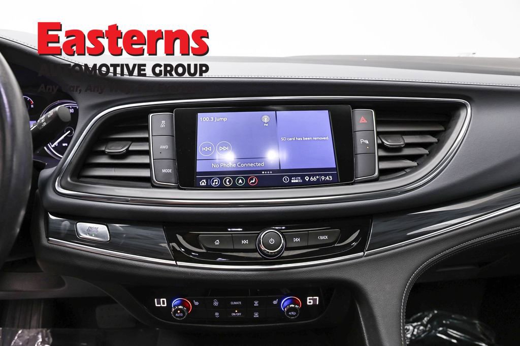 Used 2021 Buick Enclave Essence w/ Sport Touring Edition image 12