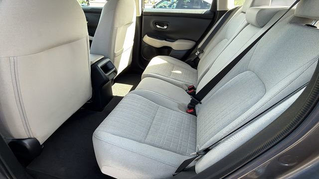 Used 2023 Honda HR-V LX image 16