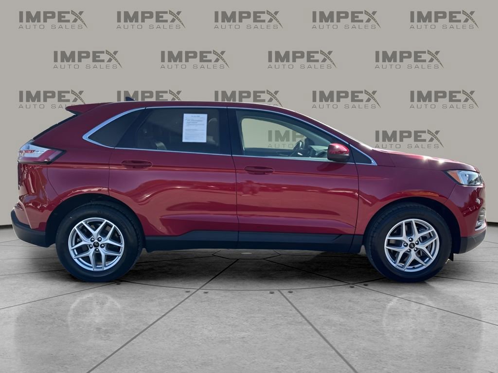 Used 2023 Ford Edge SEL image 6