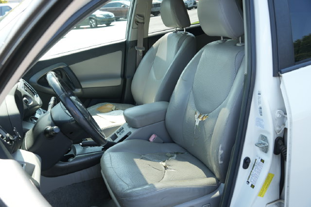 Used 2010 Toyota RAV4 Limited FWD image 22