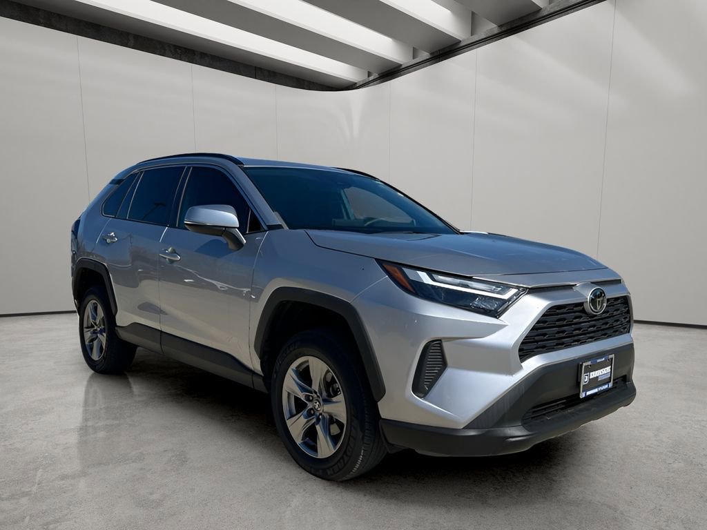Used 2023 Toyota RAV4 XLE image 7
