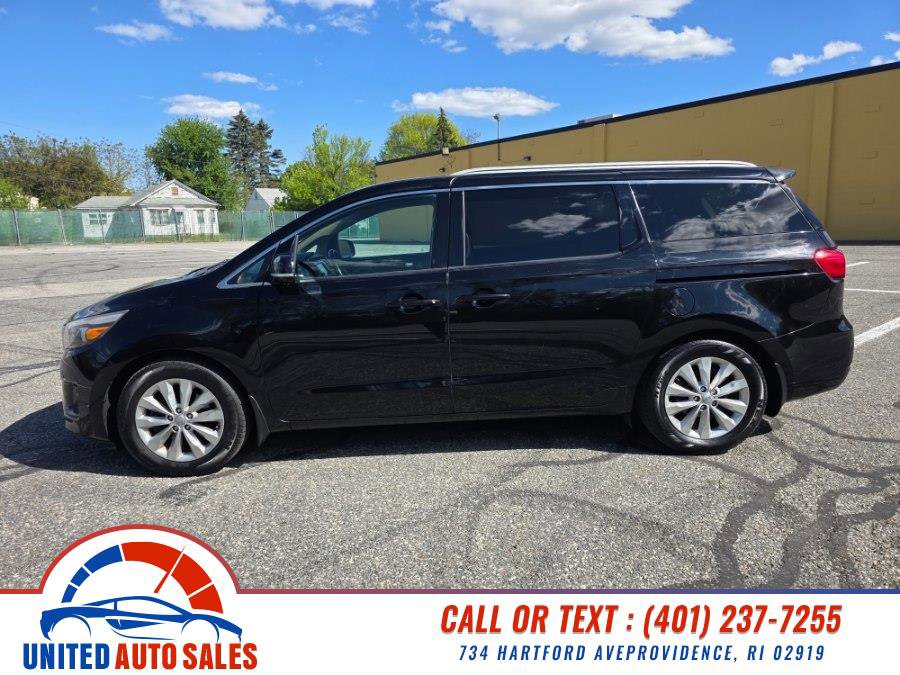 Used 2017 Kia Sedona EX FWD image 2