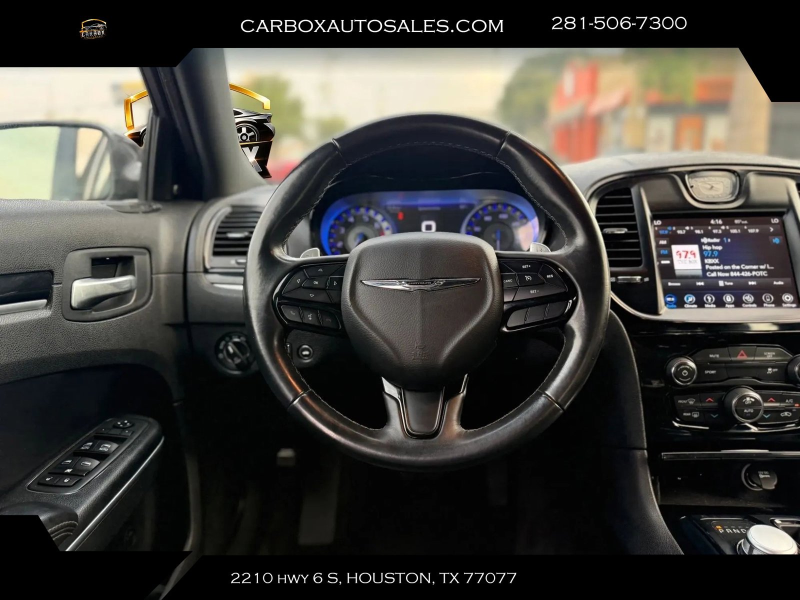 Used 2018 Chrysler 300 S AWD/4WD image 15