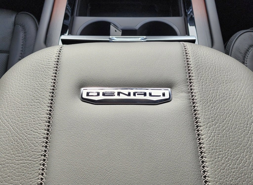 New 2026 GMC Yukon XL Denali w/ Sun & Power Step Package image 40