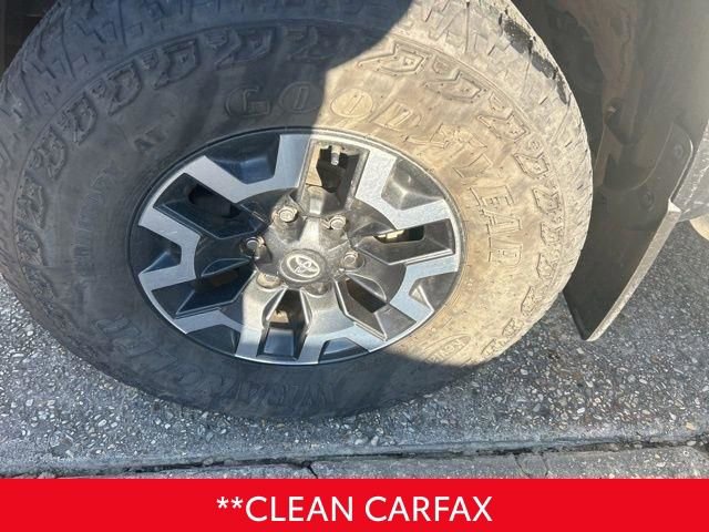 Used 2023 Toyota Tacoma TRD Off-Road w/ Technology Package image 3