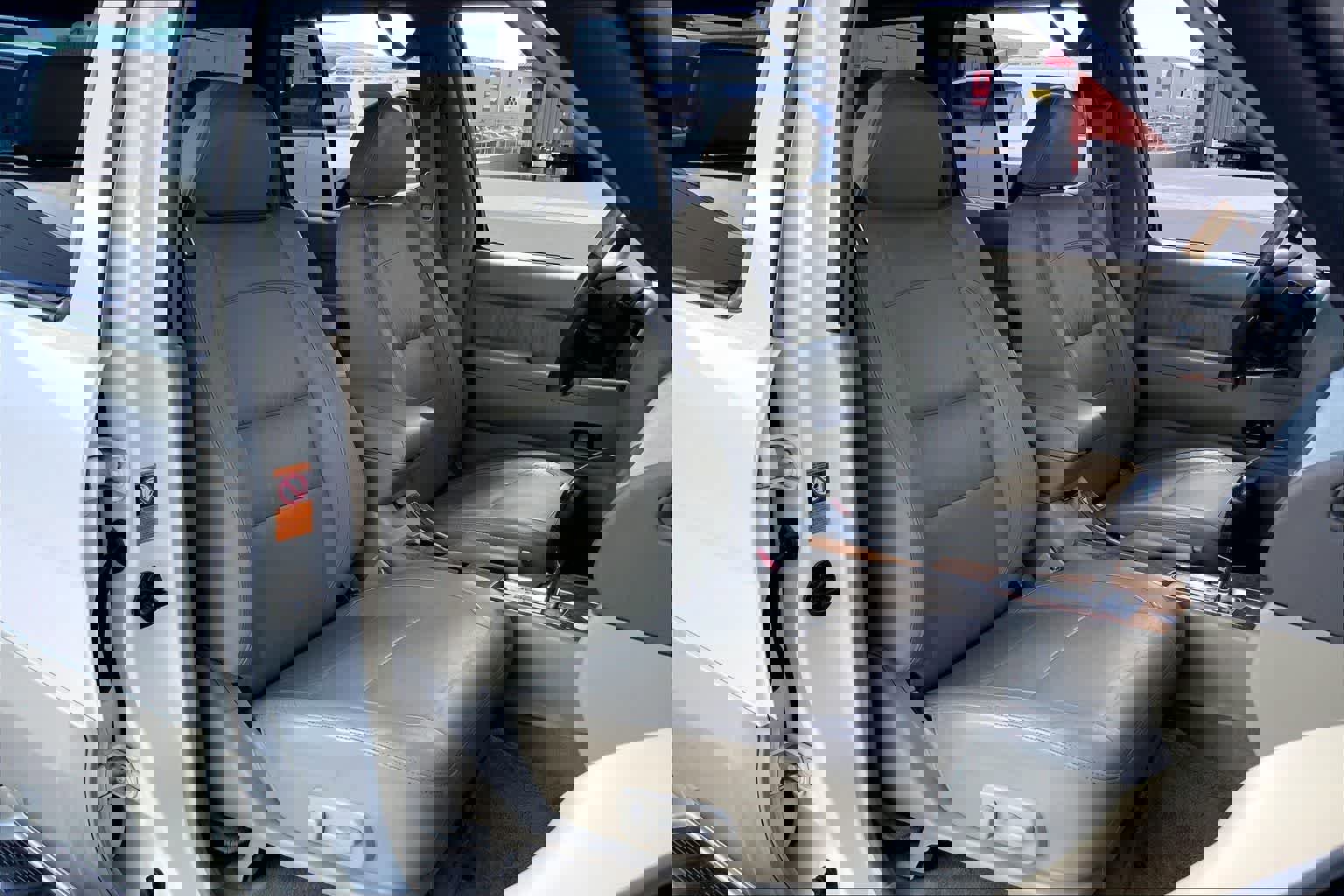 Used 2001 INFINITI QX4 2WD image 14