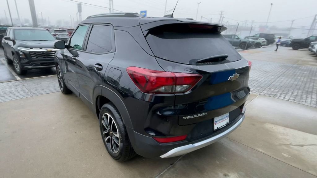 New 2026 Chevrolet TrailBlazer LT w/ Convenience Package FWD image 8