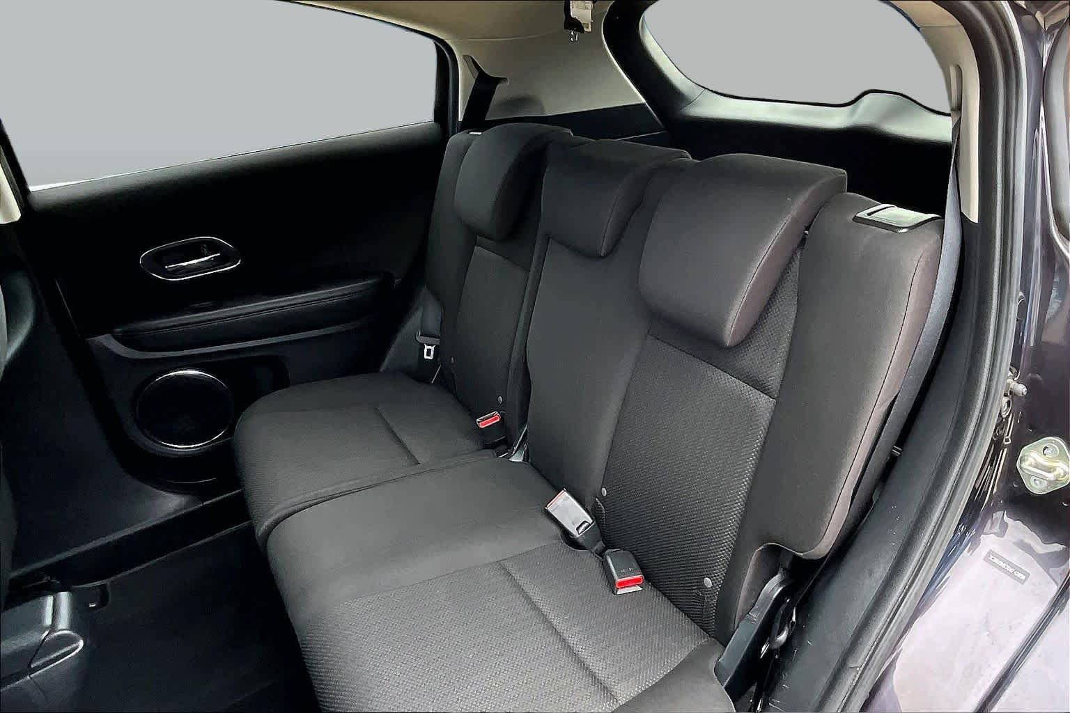 Used 2016 Honda HR-V EX image 21