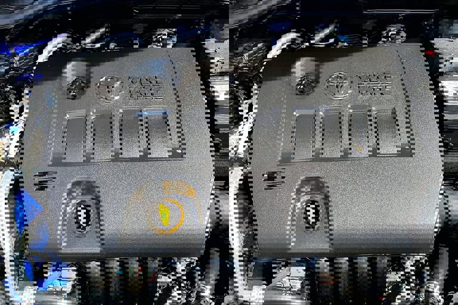 Used 2019 Toyota C-HR XLE image 33