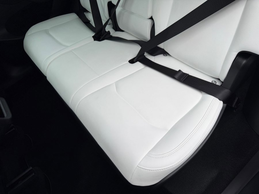 Used 2024 Tesla Model Y Long Range image 43