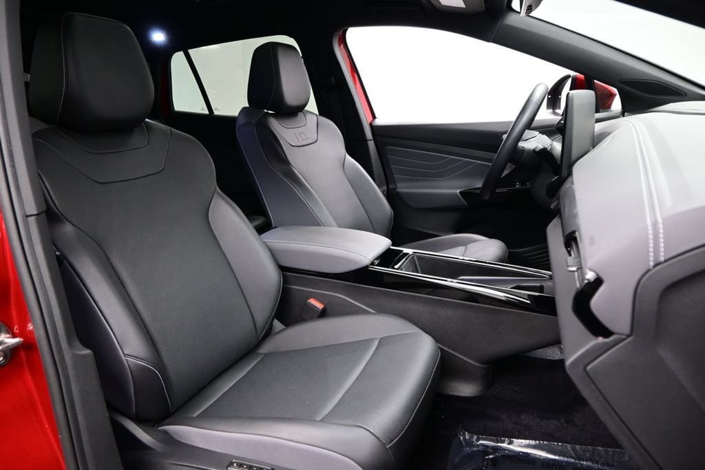 Used 2023 Volkswagen ID.4 Pro S RWD image 13