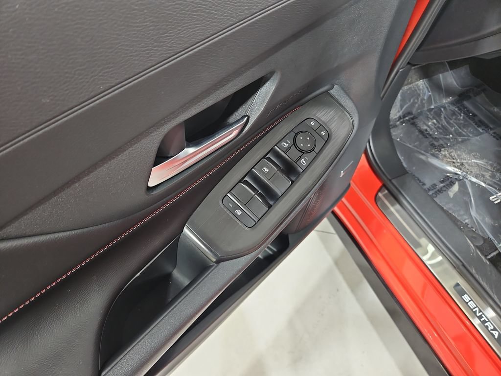 New 2026 Nissan Sentra SR w/ SR Premium Package FWD image 12