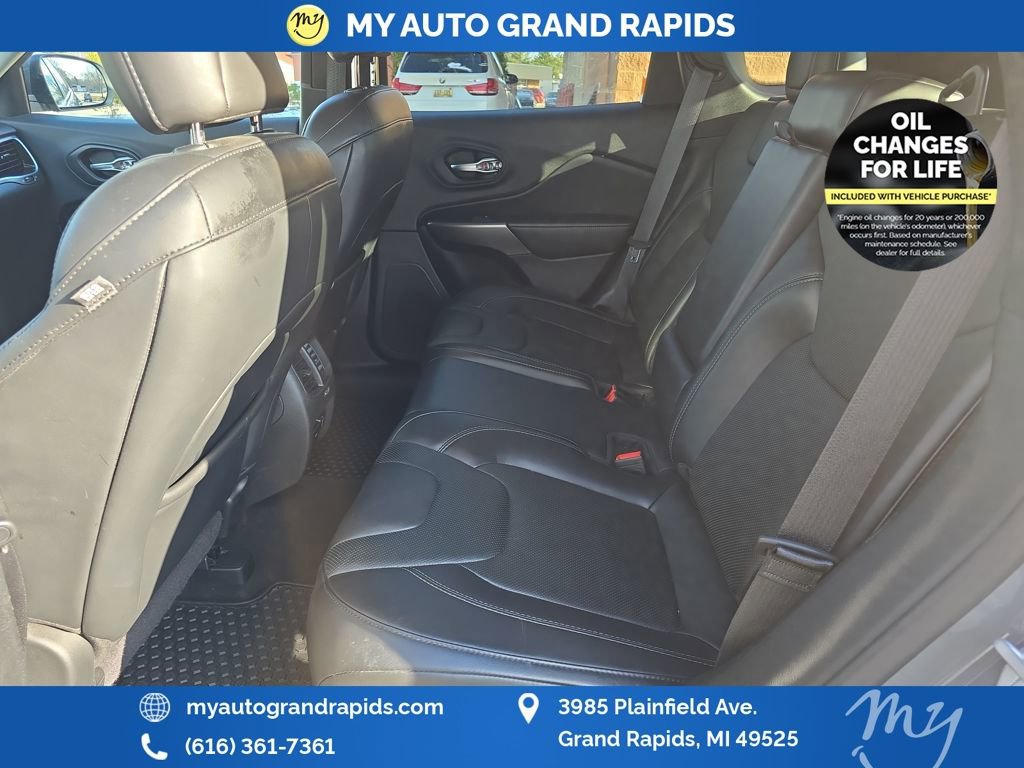 Used 2020 Jeep Cherokee Limited image 26