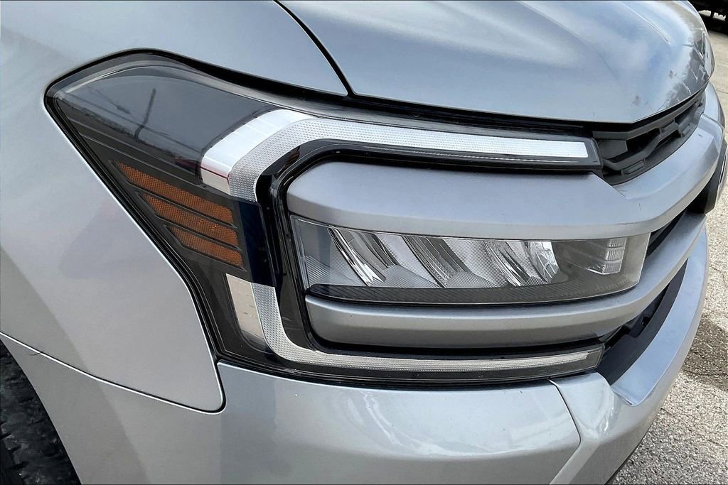 Used 2023 Ford Expedition Max XLT AWD/4WD image 31