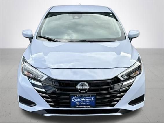 New 2025 Nissan Versa SV w/ Trunk Package image 3