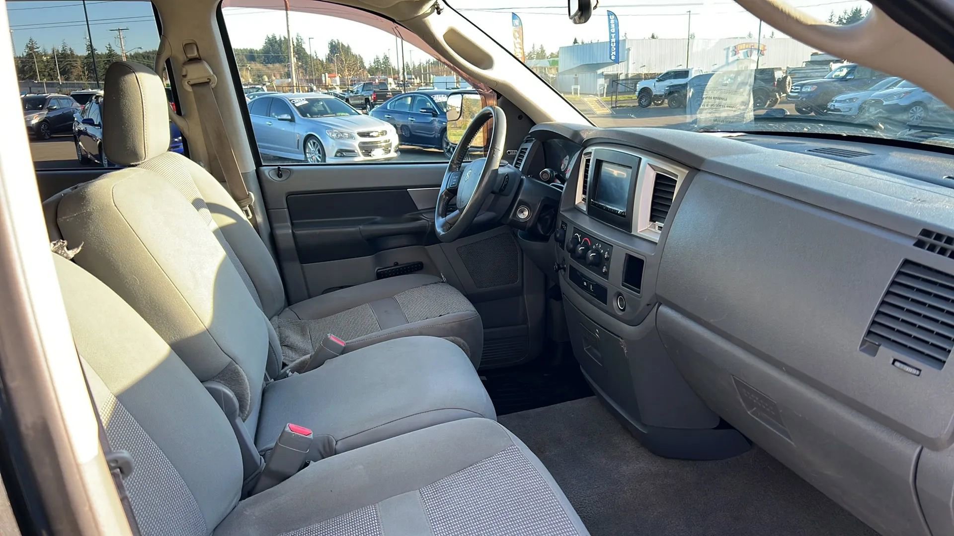 Used 2009 Dodge Ram 2500 Truck SLT w/ Popular Equipment Group AWD/4WD image 6