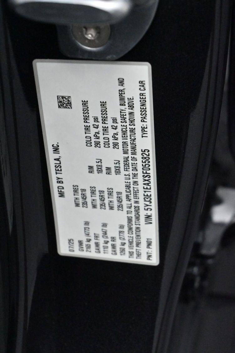 Used 2025 Tesla Model 3 Long Range RWD image 35