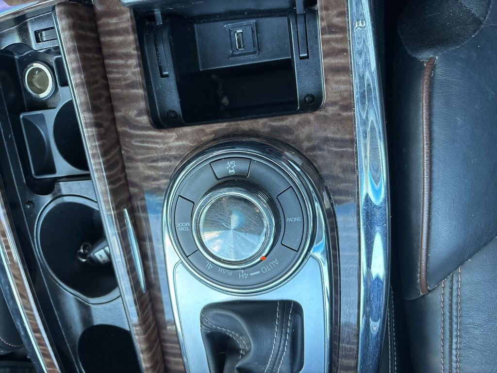 Used 2017 Nissan Armada Platinum w/ Captain Seat Package AWD/4WD image 16