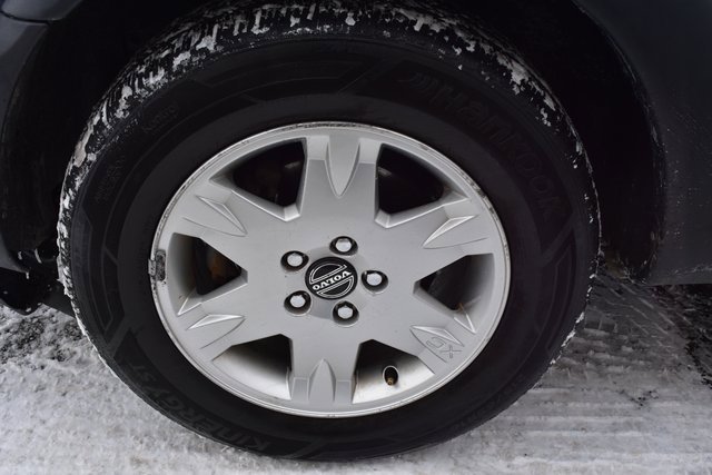 Used 2006 Volvo XC70 2.5T image 42