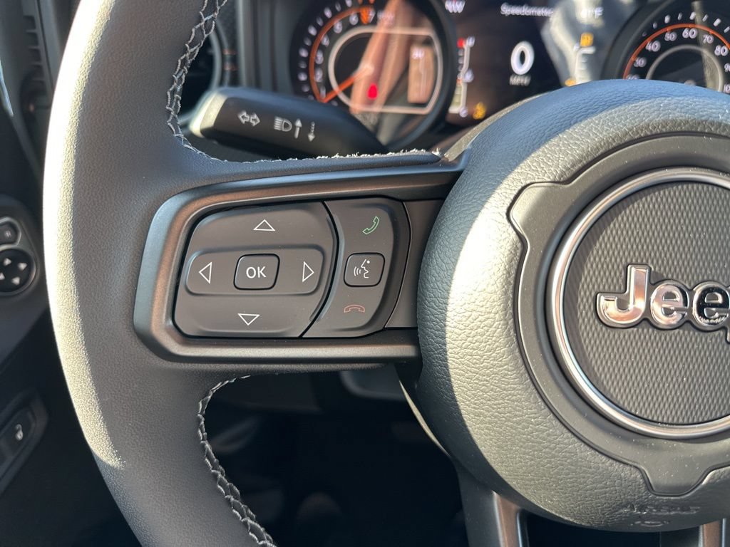 New 2026 Jeep Gladiator Mojave w/ Safety Group AWD/4WD image 64