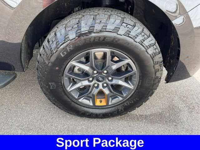 Used 2025 Ford Expedition Tremor AWD/4WD image 40