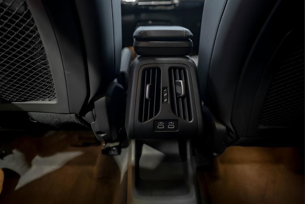 Used 2024 BMW X1 xDrive28i w/ M Sport Package image 34