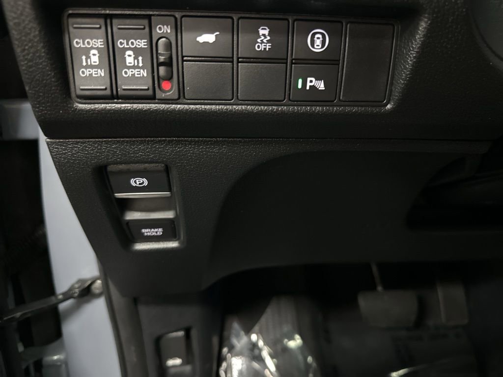 Used 2024 Honda Odyssey Elite image 35