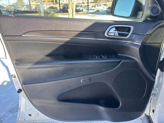 Used 2018 Jeep Grand Cherokee Limited image 20