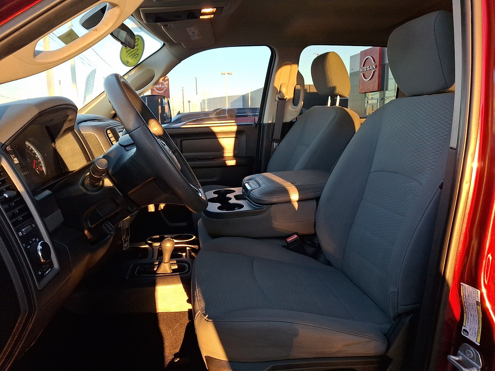 Used 2018 RAM 2500 Tradesman w/ Chrome Appearance Group AWD/4WD image 12