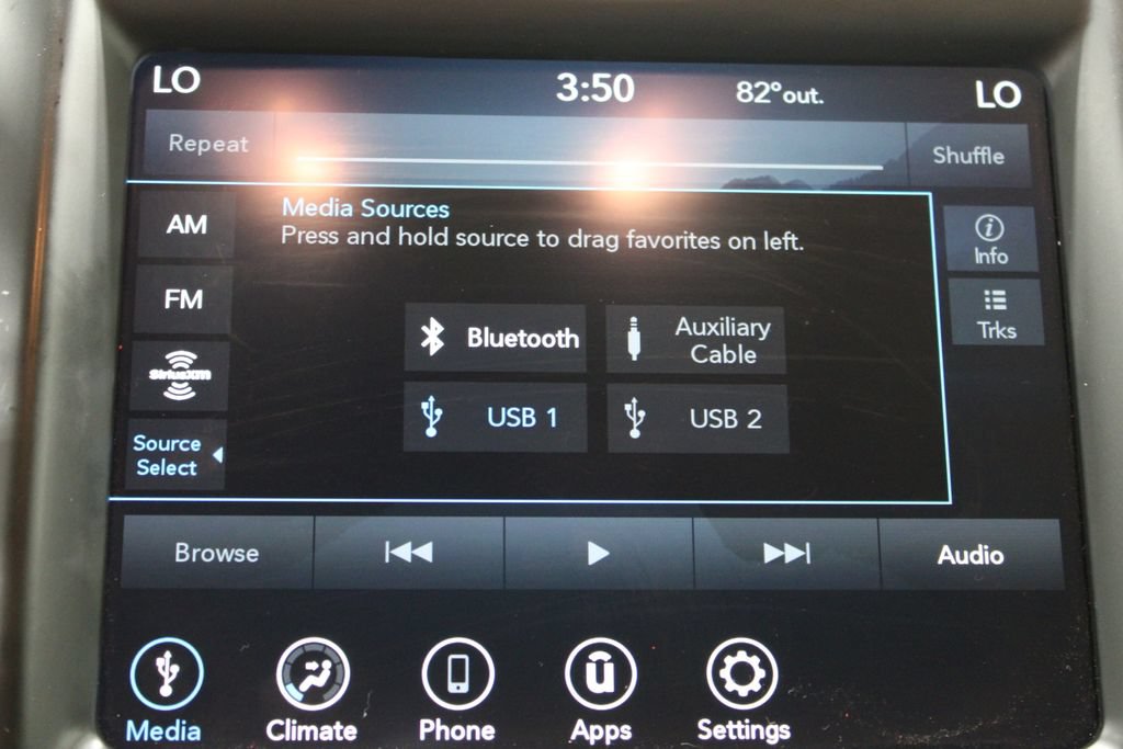 Used 2023 Chrysler 300 Touring AWD/4WD image 50